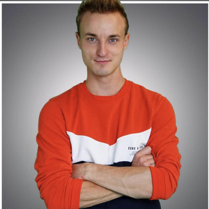 Ronan - Prof de magie - Paris