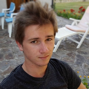 Jean-Hugues - Prof de maths - Lille