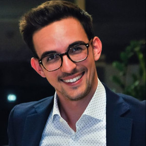 Cyril - Prof de marketing - Allauch
