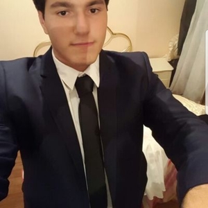 Ryan - Prof de maths - Paris