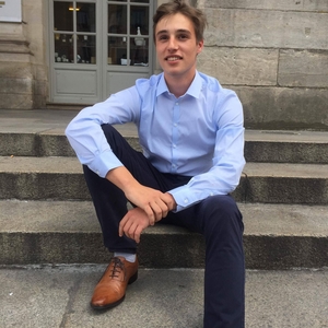 Regis - Prof de maths - Lille