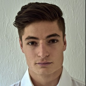 Lorenzo - Prof de maths - Lille