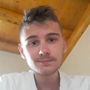 Charles - Prof d'anglais - Saint-Cyr-au-Mont-d'Or