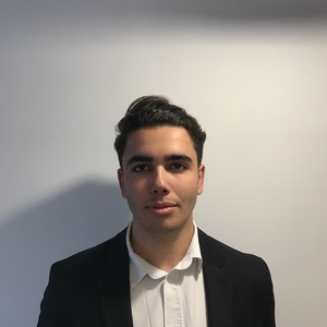 Leo - Prof de préparation bac es - Marseille