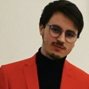 Artur - Prof d'aide à la rédaction de cv - lettre de motivation - Fréjus
