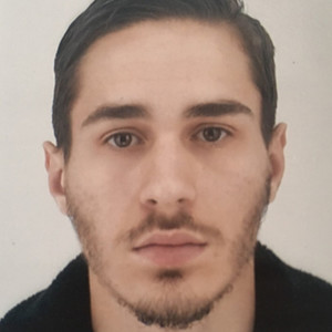 Arthur - Prof d'aide aux devoirs - Villeurbanne