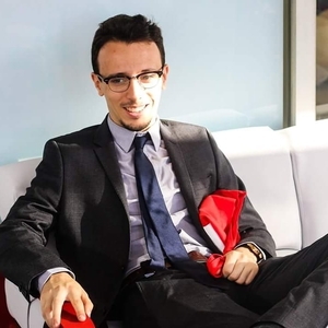Hakim - Prof de maths - Lyon