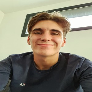 Quentin - Prof d'aide aux devoirs - Boucau