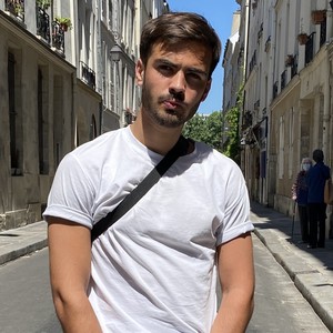 Arthur - Prof d'aide aux devoirs - Vernouillet