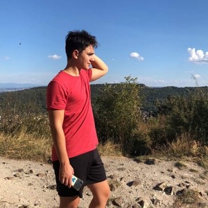 Léo - Prof de maths - Clermont-Ferrand
