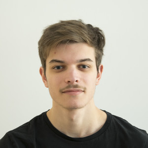 Simon - Prof d'initiation informatique - Reims