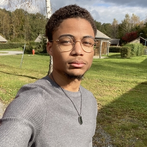 Jordan - Prof de maths - Cergy