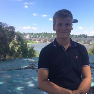 Hugo - Prof de maths - Pleumartin