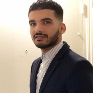 Mahmoud - Prof de maths - Paris