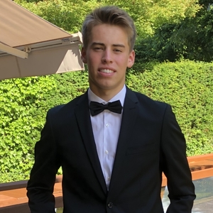 Victor - Prof de maths - Vaux-sur-Mer