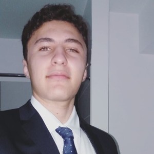 Amine - Prof de maths - Paris