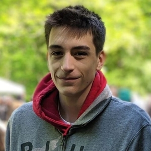 Yann - Prof de maths - Antibes