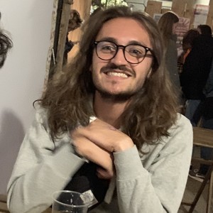 Dylan - Prof d'aide aux devoirs - Saint-Pierre-des-Corps