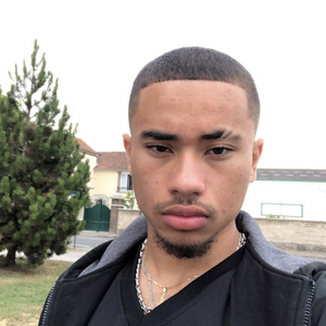 Andriatefy - Prof de maths - Marseille
