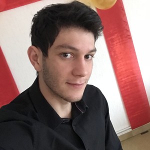 Quentin - Prof de maths - Saint-Marc-Jaumegarde
