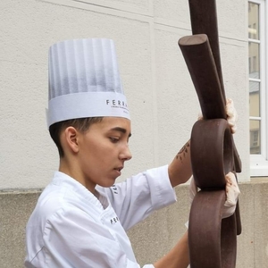 Sasha - Prof de pâtisserie - Lille
