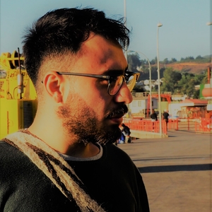 Olivier - Prof d'histoire - Marseille