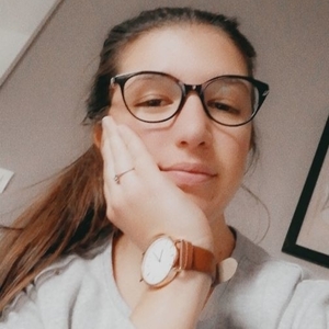 Océane - Prof d'aide aux devoirs - Houdan