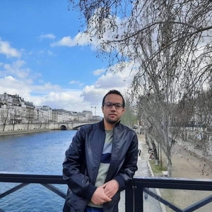 Abderrahmane - Prof de maths - Grenoble