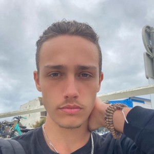 Joseph-Alexandre - Prof de maths - Paris