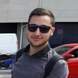 Yanis - Prof d'anglais - Marseille
