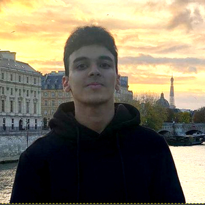 Ahmed - Prof d'informatique scolaire - Clermont-Ferrand