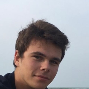 Louis - Prof d'initiation informatique - Neuilly-sur-Seine