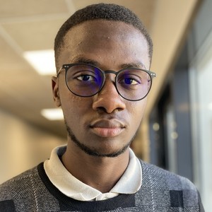 Kenneth - Prof de maths - Mont-Saint-Aignan