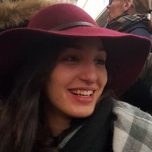 Salima - Prof de maths - Lyon