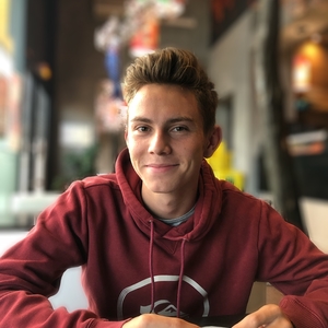 Julien - Prof de maths - Troyes