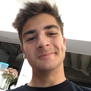 Hugo - Prof de maths - Caen