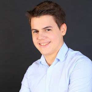 Thomas - Prof de maths - Laval