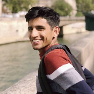 Hassen - Prof de maths - Saint-Paul