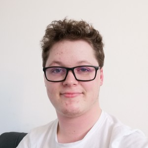 Lucas - Prof de programmation - Épinal