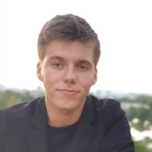 Victor - Prof d'initiation informatique - Suresnes
