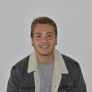 Valentin - Prof de préparation bac scientifique - Anglet