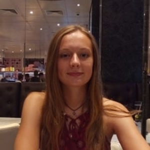 Claire - Prof de maths - Paris