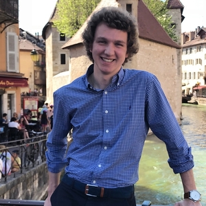 Pierre-Adrien - Prof de maths - Rang-du-Fliers