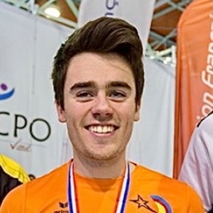 Nicolas-Théo - Prof de maths - Tassin-la-Demi-Lune
