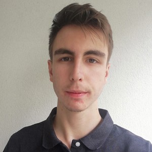 Pierre - Prof de maths - Cachan