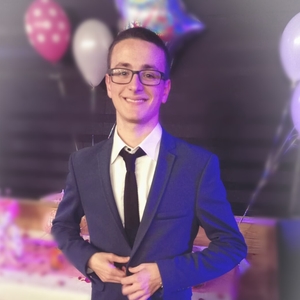 Aron - Prof d'initiation informatique - Sarcelles