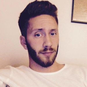 Julien - Prof d'initiation informatique - Castaignos-Souslens
