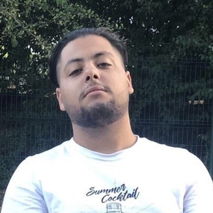 Hicham - Prof d'initiation informatique - Orsay