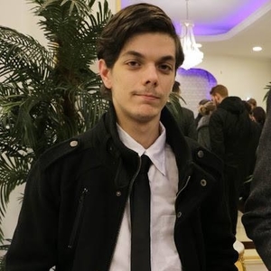 Gregory - Prof d'initiation informatique - Lyon