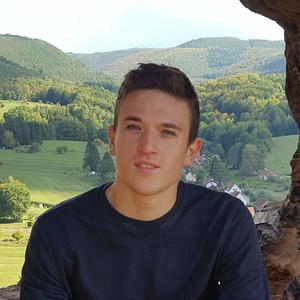 René - Prof de maths - Besançon